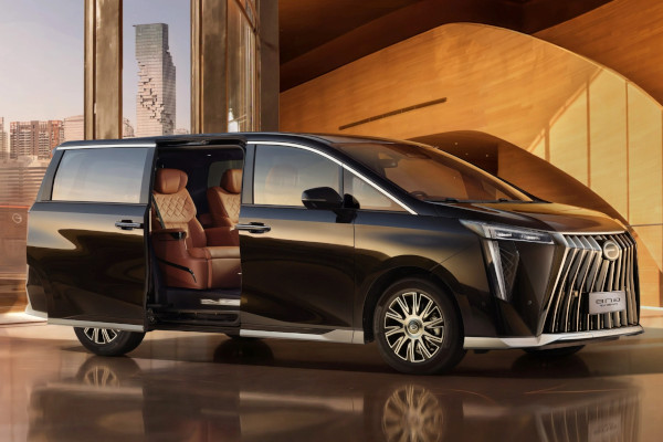 GAC Gn8 PHEV 2.0 T 190 PHEV Premium